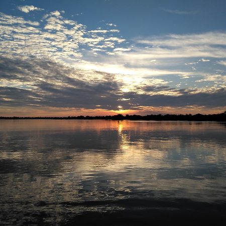 Caprivi Houseboat Safari Lodge Katima Mulilo Zewnętrze zdjęcie