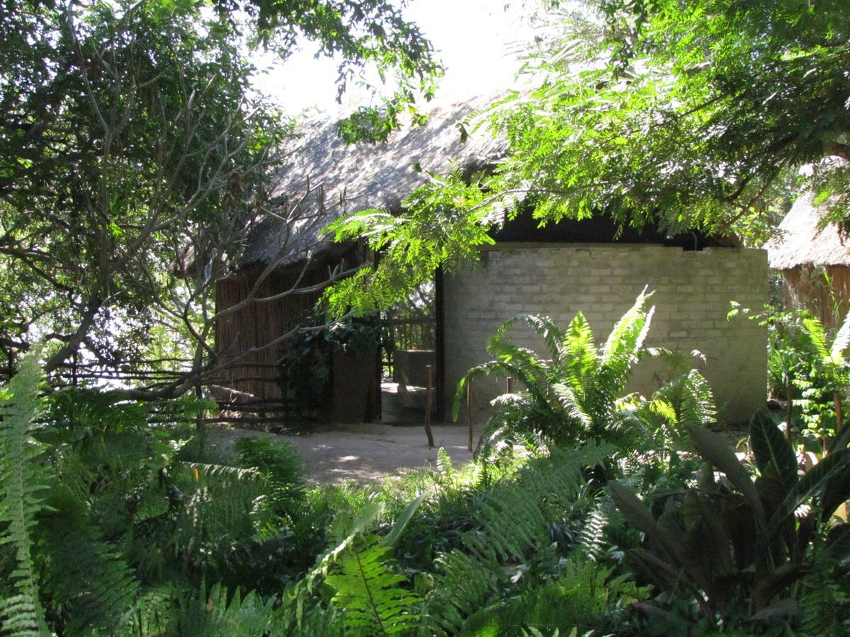 Caprivi Houseboat Safari Lodge Katima Mulilo Zewnętrze zdjęcie